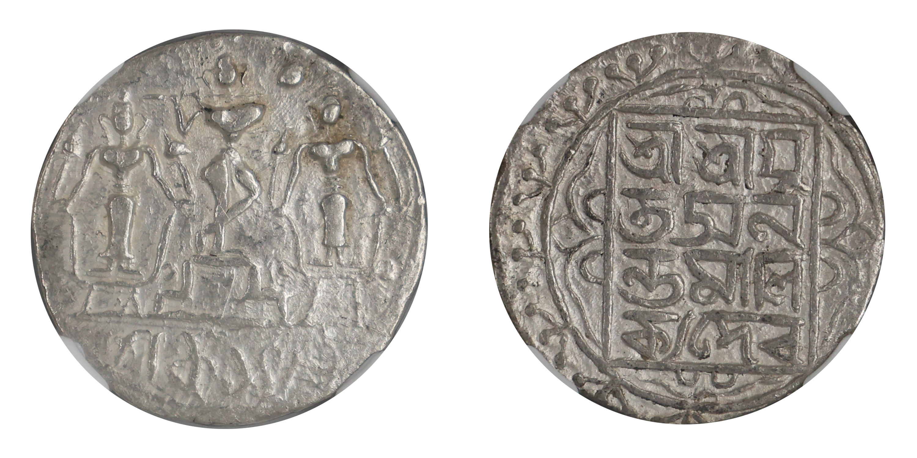Ananta Manikya (SE 1486-1489 :: 1564-1567), Silver tanka, Saka 1486 , 10.64g.Obv: Krishna 